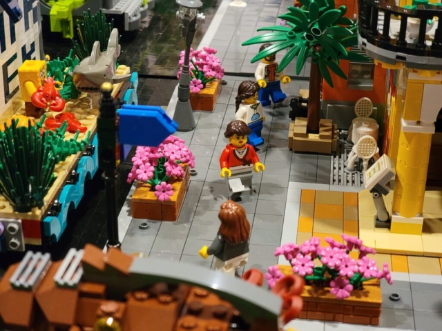 Think Outside the Brick: The Creative Art of LEGO® 2022 detail image