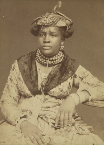 Unknown, Martinique Woman, about 1890. Albumen print. Montgomery Collection of Caribbean Photographs. Purchase, with funds from Dr. Liza & Dr. Frederick Murrell, Bruce Croxon & Debra Thier, Wes Hall & Kingsdale Advisors, Cindy & Shon Barnett, Donette Chin-Loy Chang, Kamala-Jean Gopie, Phil Lind & Ellen Roland, Martin Doc McKinney, Francilla Charles, Ray & Georgina Williams, Thaine & Bianca Carter, Charmaine Crooks, Nathaniel Crooks, Andrew Garrett & Dr. Belinda Longe, Neil L. Le Grand, Michael Lewis, Dr. Kenneth Montague & Sarah Aranha, Lenny & Julia Mortimore, and The Ferrotype Collective, 2019. Photo © AGO. 2019/2208